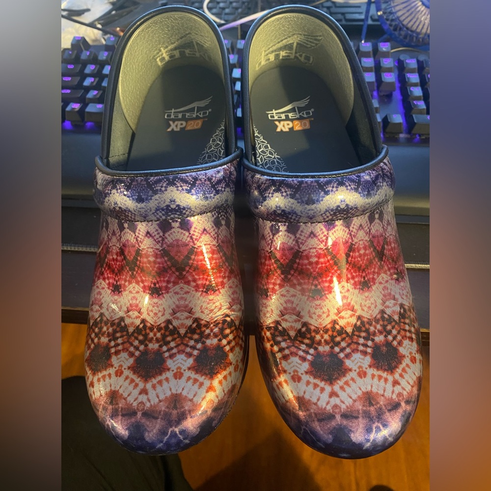 Dansko Xp 2.0 Clogs